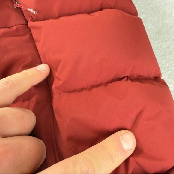 Lululemon Men's Size Large Team Canada 22 Transformable Goose Down Filled Parka - Picture 8 of 16